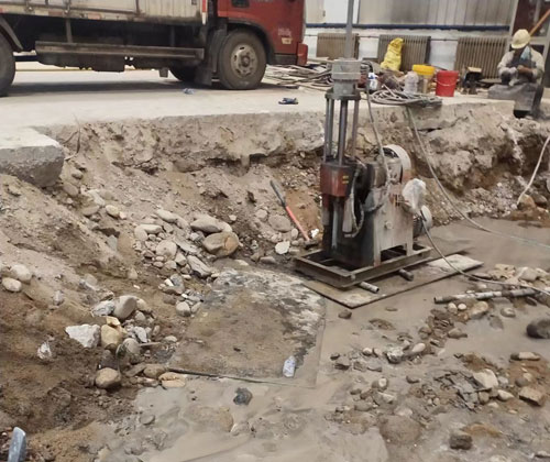 卫滨公路下沉压浆